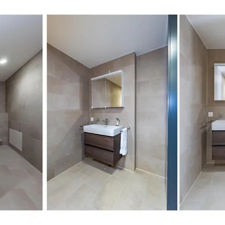 Wollishofen Station, 2 Bedroom, Kitchen & Parking